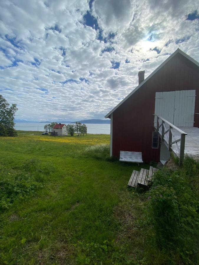 Unique And Charming Holiday Home With Fantastic Sea Views Tromsø Esterno foto